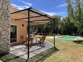 Villa 4* pour 6 pers. avec piscine privée et grand jardin, proche gorges de l'Ardèche - FR-1-382-191